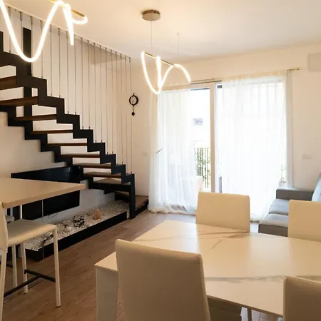 Apartament Da Matteo E Lorenza - Tra Stazione E Centro *