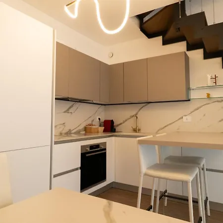 Da Matteo E Lorenza - Tra Stazione E Centro Apartament *